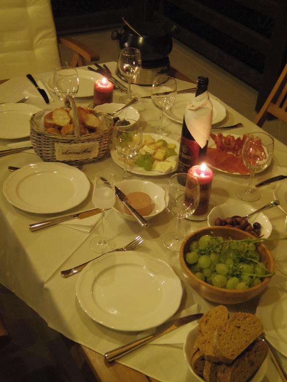 Casuta Cu Prieteni Cornu de Jos Camera foto